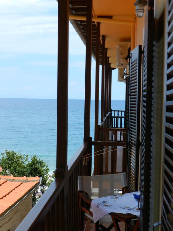 Amelia Beach Apartments Agios Ioannis  Dış mekan fotoğraf