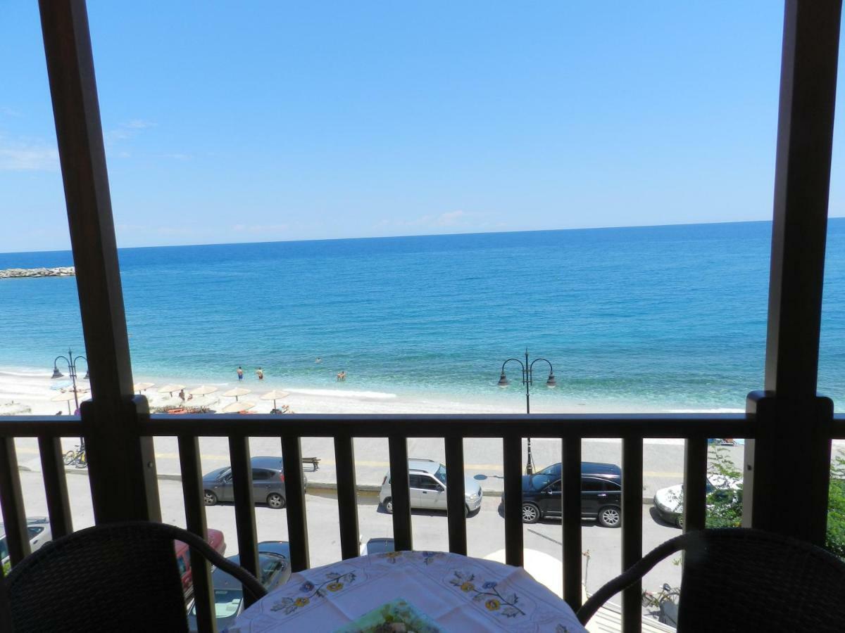 Amelia Beach Apartments Agios Ioannis  Dış mekan fotoğraf